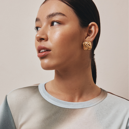 Clara Vintage Square Earrings (Gold)